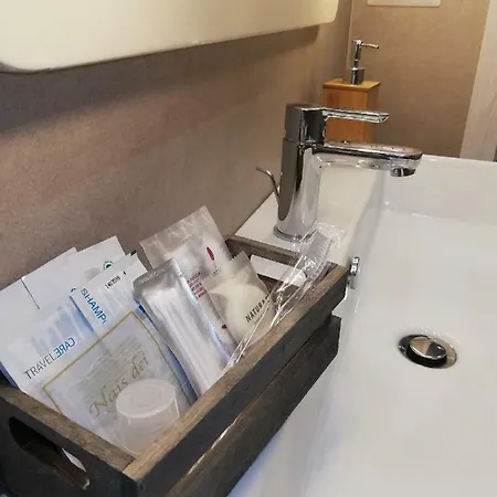 Dimora San Ferdinando 2 * Бари