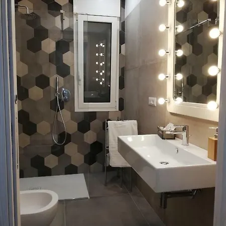 Dimora San Ferdinando 2 * Бари